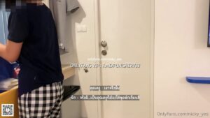 น้องนิกกี้ โดนควยใหญ่ยัดหีแน่นๆ ซอยยับแบบไม่ยั้ง แตกคาหีมิดลำ