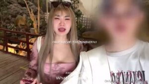 คลิปหลุดไทย เย็ดหีสดแรงๆ ควยใหญ่ยัดทะลุ ซอยยับแตกคาหีขาว
