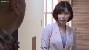 คลิปหลุด JUL-144 เอมิ ฟูคาดะ นมยักษ์ถูกเพื่อนบ้านควยใหญ่บุกเย็ดสดซอยหีแตกในคาชุด