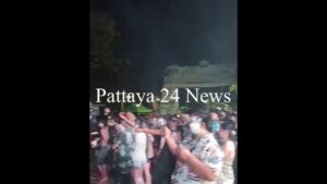 คลิปหลุดสงกรานต์ 2023 สาวนักเรียนชุดนักศึกษา โดนพี่ชายซอยหีสดแตกในคาห้องน้ำเงี่ยนทะลัก